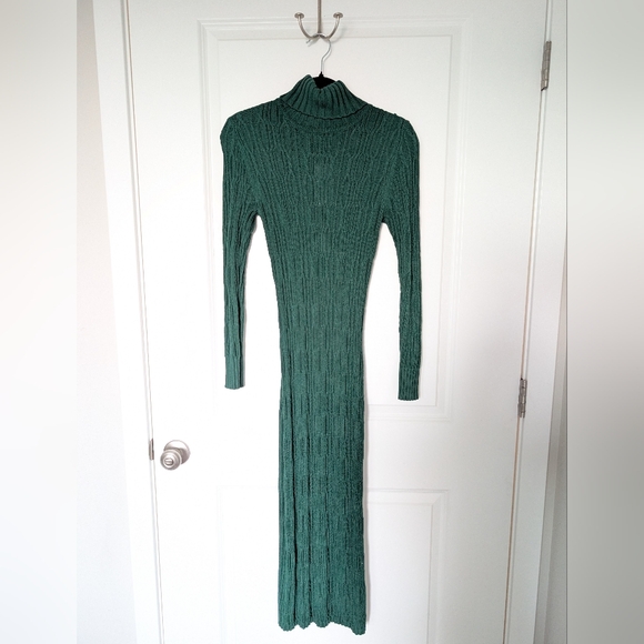 NWT 525 America Emerald Green Cable Knit Turtleneck Sweater Dress – Size S - Picture 3 of 10